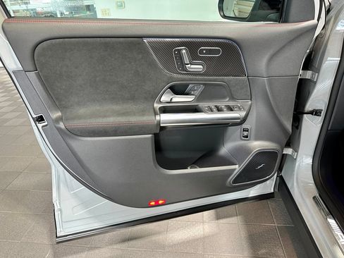 Used 2026 Mercedes-Benz GLA 35 AMG 4MATIC image 10