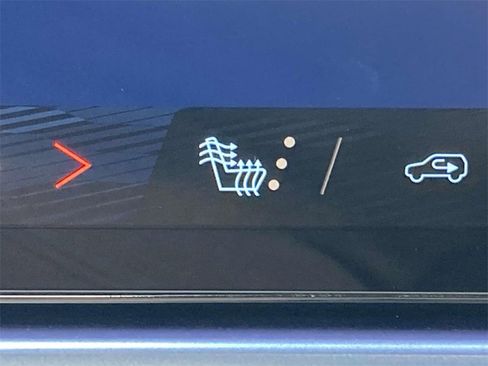 New 2026 Chevrolet Equinox EV LT image 21