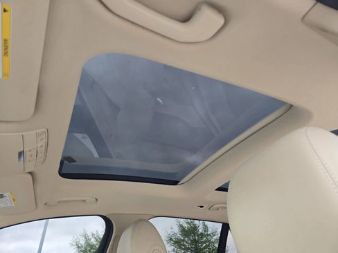 Used 2018 Mercedes-Benz GLC 43 AMG 4MATIC image 17