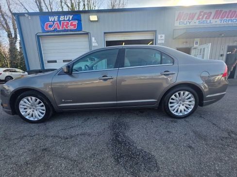 Used 2010 Ford Fusion Hybrid image 8