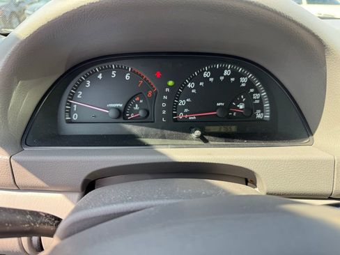 Used 2003 Toyota Camry LE image 11