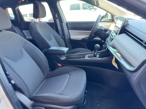 Certified 2025 Jeep Compass Sport AWD/4WD image 30