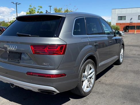Used 2018 Audi Q7 3.0T Prestige w/ Prestige Package AWD/4WD image 5
