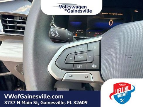 Certified 2023 Volkswagen Taos S FWD image 26