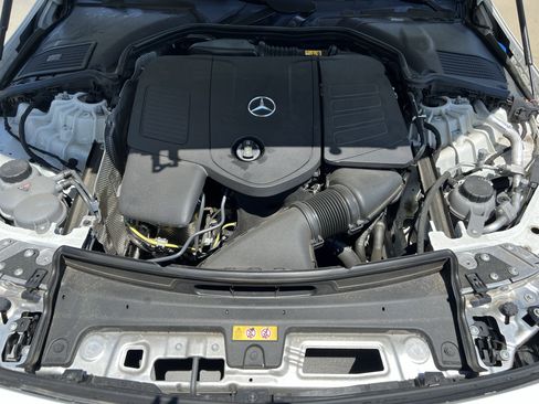 Used 2024 Mercedes-Benz CLE 300 4MATIC Coupe image 36