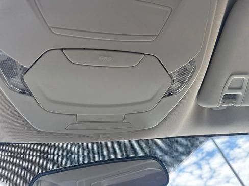 Certified 2019 Ford Escape SE FWD image 24