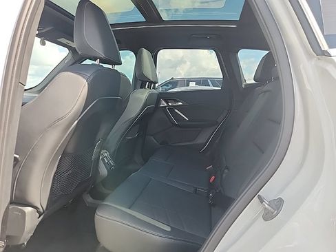 Used 2024 BMW X1 xDrive28i w/ Technology Package AWD/4WD image 3