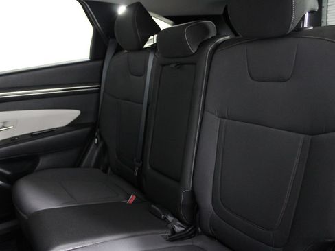 Certified 2022 Hyundai Tucson SEL FWD image 20