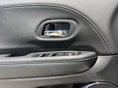 Certified 2019 Honda HR-V EX-L image 19