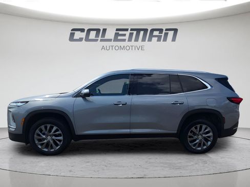 Used 2026 Buick Enclave Preferred AWD/4WD image 4