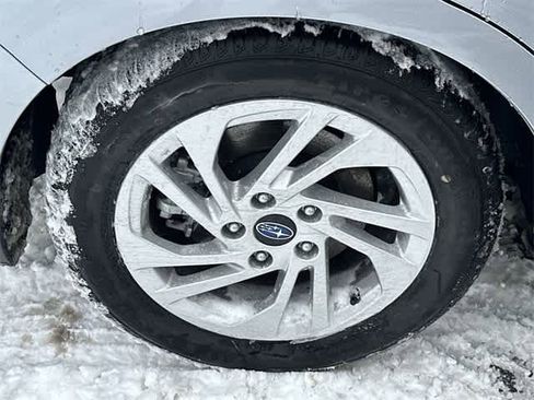 Certified 2025 Subaru Impreza 2.0i image 21