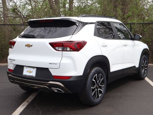 Used 2023 Chevrolet TrailBlazer ACTIV w/ Convenience Package FWD image 8