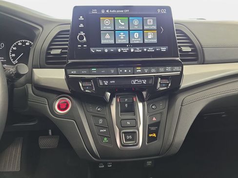 Used 2025 Honda Odyssey EX-L image 18