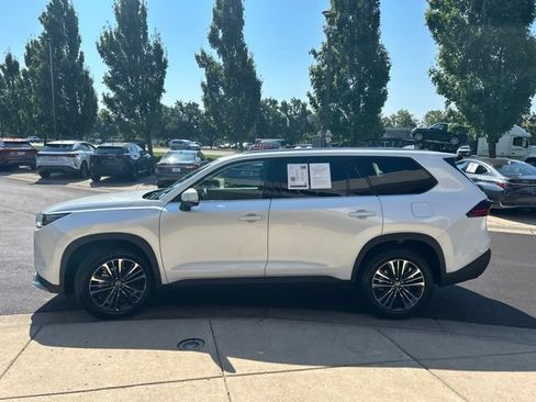 Used 2026 Toyota Grand Highlander AWD Hybrid image 4