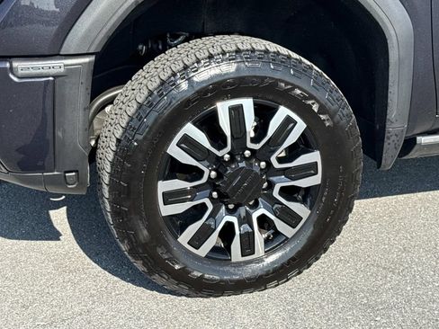 Used 2025 GMC Sierra 2500 Denali Ultimate AWD/4WD image 30