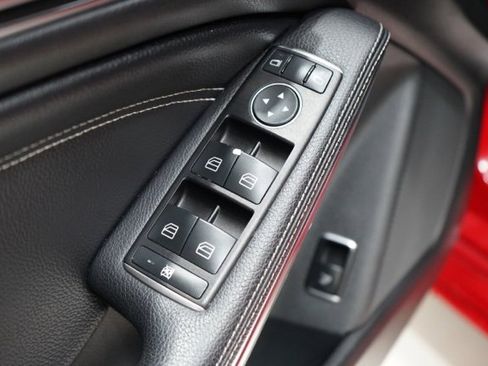 Used 2018 Mercedes-Benz CLA 250 4MATIC image 19