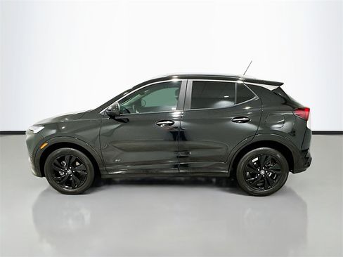 Used 2025 Buick Encore GX Sport Touring image 4