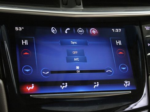 Used 2015 Cadillac XTS image 13