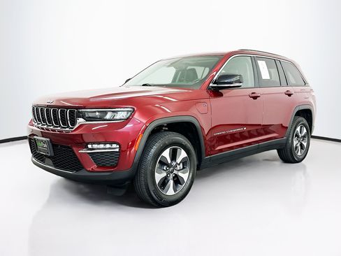 Used 2022 Jeep Grand Cherokee Limited 4xe AWD/4WD image 3