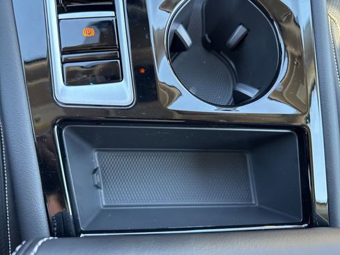 New 2026 Volkswagen Atlas SE image 24