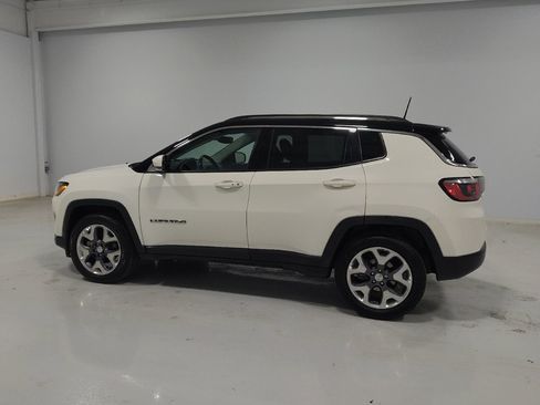 Used 2019 Jeep Compass Limited image 3