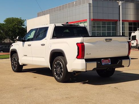 Used 2023 Toyota Tundra Limited AWD/4WD image 4