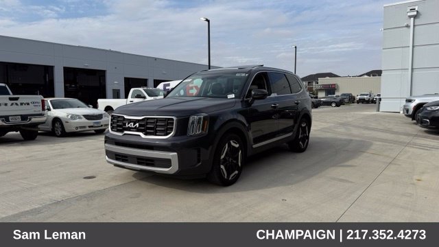 Used 2025 Kia Telluride S FWD image 7