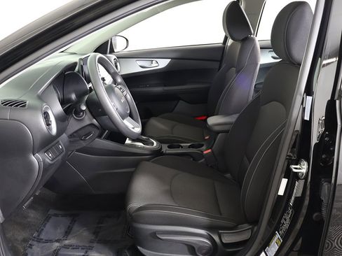 Used 2024 Kia Forte LXS image 26