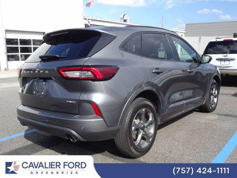 Used 2023 Ford Escape ST-Line w/ Tech Pack #1 AWD/4WD image 7
