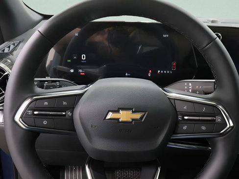 New 2026 Chevrolet Equinox LT FWD image 12