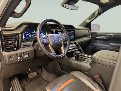 Used 2025 GMC Sierra 1500 AT4 w/ AT4 Premium Package AWD/4WD image 22