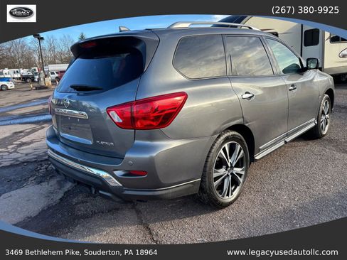 Used 2020 Nissan Pathfinder Platinum image 11