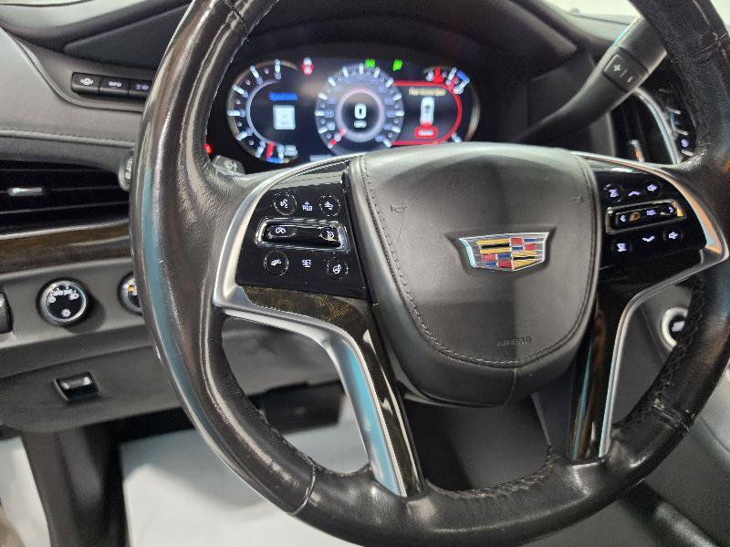 Used 2018 Cadillac Escalade ESV Platinum AWD/4WD image 14