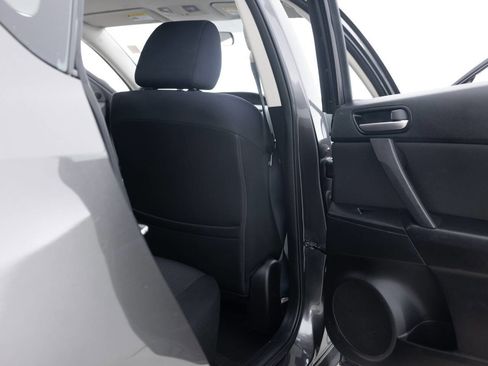 Used 2013 MAZDA MAZDA3 i Touring image 30