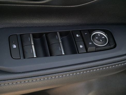 Used 2025 Toyota Grand Highlander AWD Hybrid image 19