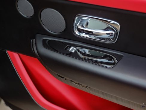 Used 2022 Rolls-Royce Cullinan image 74