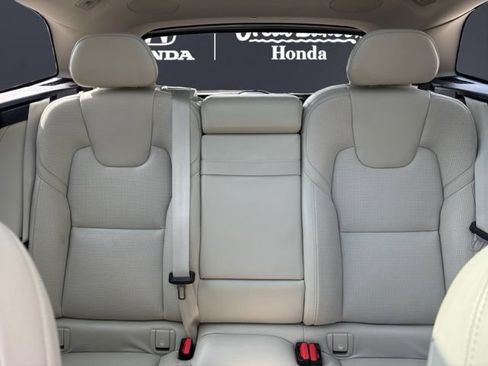 Used 2019 Volvo XC60 T5 Inscription w/ Protection Package AWD/4WD image 12