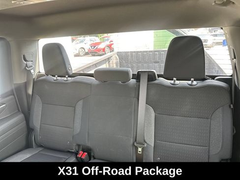 Used 2025 GMC Sierra 2500 SLE w/ SLE Value Package; AWD/4WD image 22