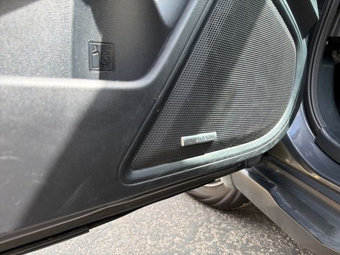 Used 2024 Subaru Outback Touring image 16