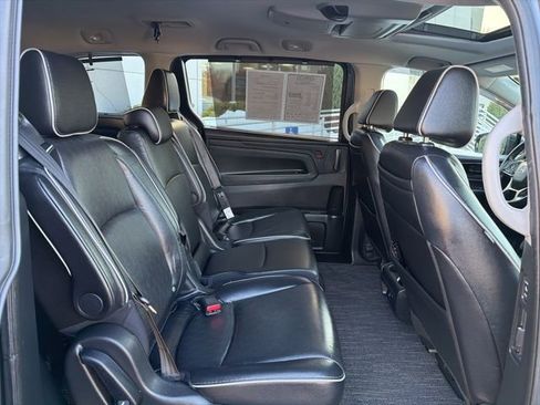 Used 2024 Honda Odyssey Elite image 17