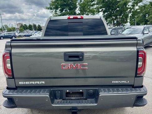 Used 2018 GMC Sierra 1500 Denali w/ Denali Ultimate Package AWD/4WD image 4