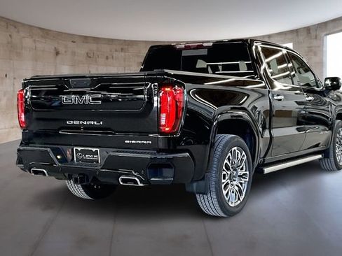 Used 2025 GMC Sierra 1500 Denali Ultimate image 5