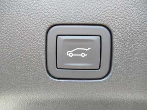Used 2025 Chevrolet Tahoe Premier w/ Sun And Tow Package AWD/4WD image 42
