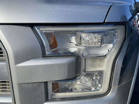 Used 2016 Ford F150 Platinum w/ Equipment Group 701A Luxury RWD image 10