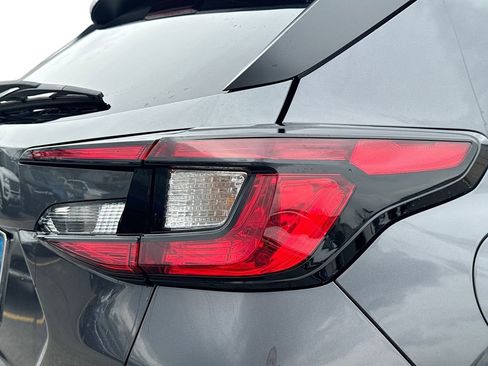 New 2026 Subaru Crosstrek 2.5i Limited w/ Crosstrek Mirror Package image 31