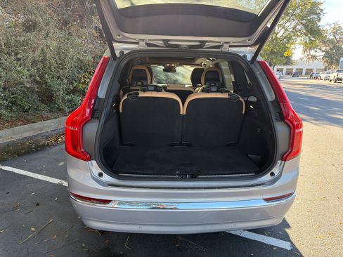 Certified 2023 Volvo XC90 B6 Ultimate w/ Protection Package Premier image 25