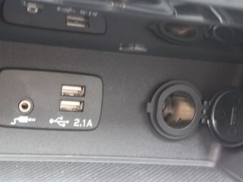 Certified 2025 Subaru Forester Wilderness image 21