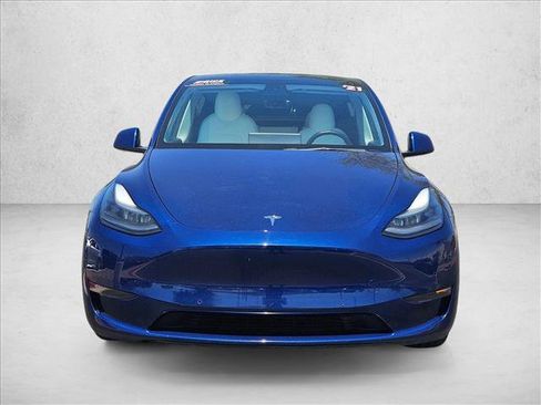 Used 2021 Tesla Model Y Performance AWD/4WD image 2