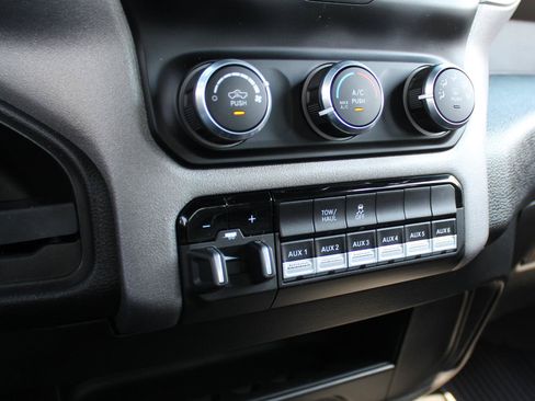 Used 2023 RAM 3500 Tradesman AWD/4WD image 35