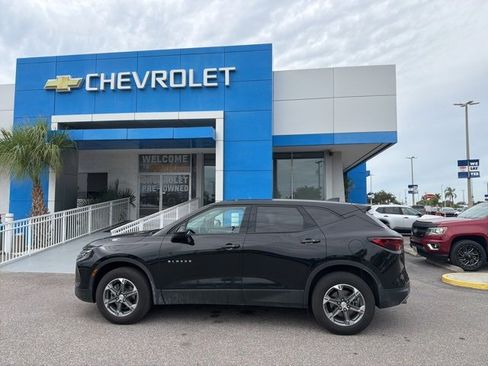 Used 2023 Chevrolet Blazer LT image 5